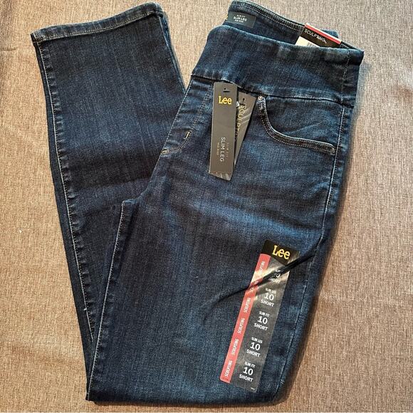 NWT Women's Sculpting Slim Fit Leg Midrise Pull On Jean Landslide Size 10 Short - Picture 2 of 11